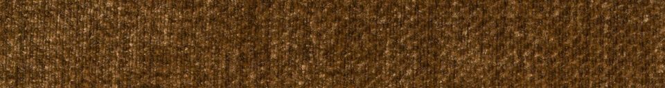 Materialbeschreibung 3-Sitzer Sofa aus braunem Samt Douglas