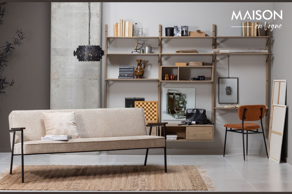 Das Sofa Élizabeth ist 78 x 185 x 80 cm groß und zeichnet sich durch seine hohe Robustheit und