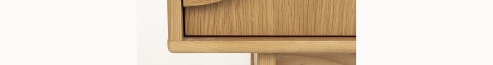 Materialbeschreibung Beigefarbenes Sideboard aus Holz Groove