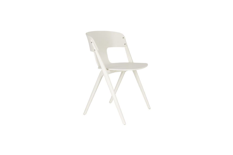 Sein zeitloses Design lässt sich elegant mit anderen Gartenmöbeln kombinieren und bietet Ihnen