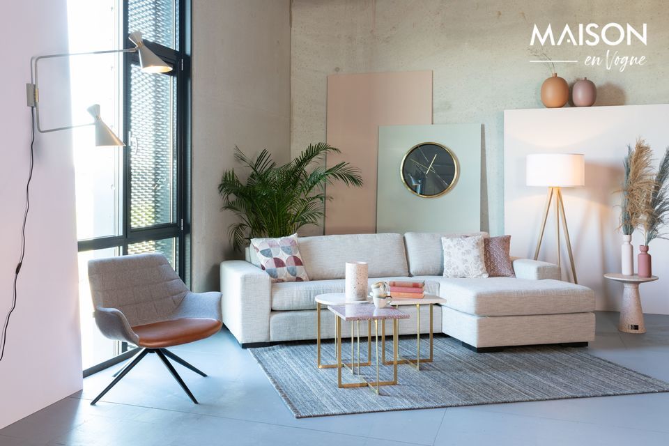 Bringen Sie mit dem rosa Beverly-Kissen einen Hauch von Elan und Weiblichkeit in Ihr Zuhause! Sein