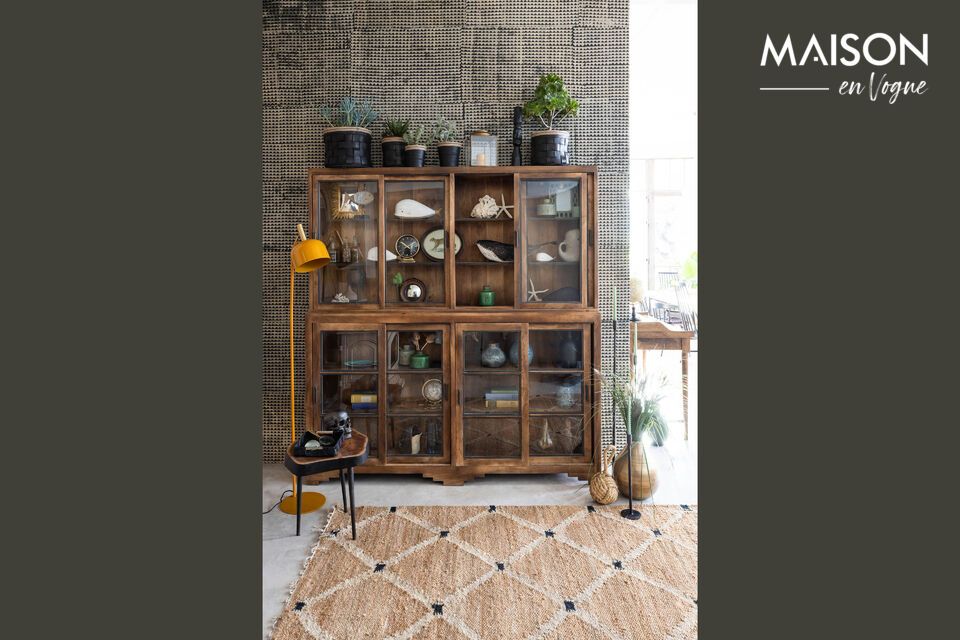 Eleganz und Nachhaltigkeit mit unserem Bücherregal aus Mangoholz.