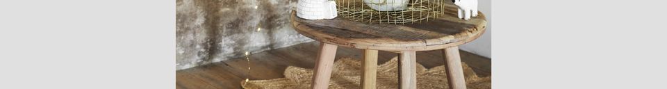 Materialbeschreibung Couchtisch aus recyceltem Holz Perli