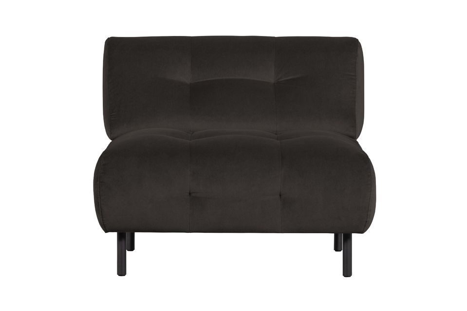 Dieser Sessel verbindet Komfort mit Schönheit und lässt sich ideal mit zeitgenössischeren