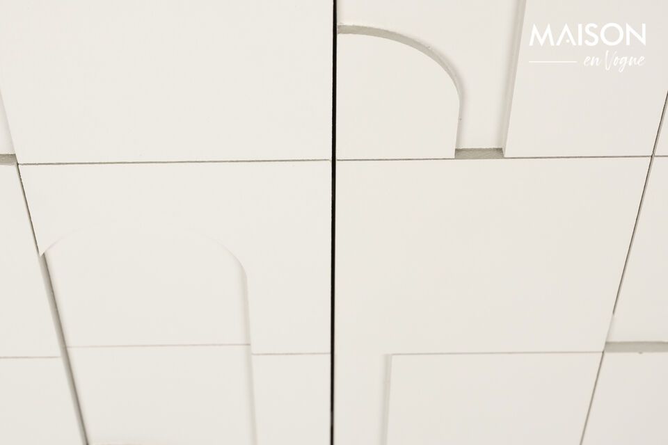 Tauchen Sie ein in die fesselnde Welt des Sideboards aus MDF in Funkgrau