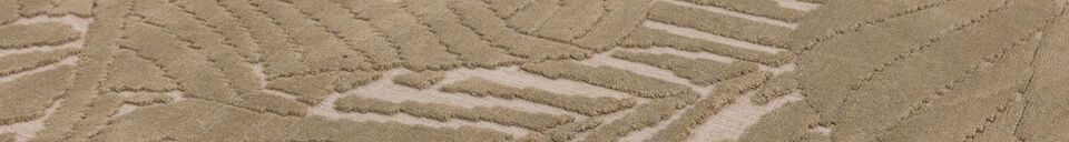 Materialbeschreibung Großer Teppich aus Stoff Pflanze Zeichnung Naya