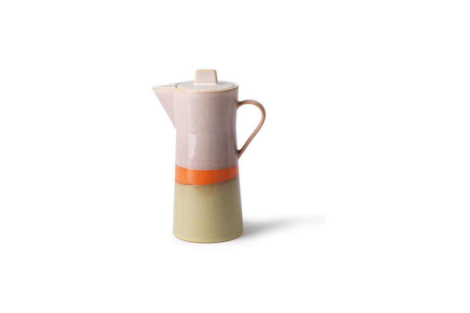 Dieser Keramik-Kaffeebereiter ist aufgrund seiner handgefertigten Ausführung einzigartig und von