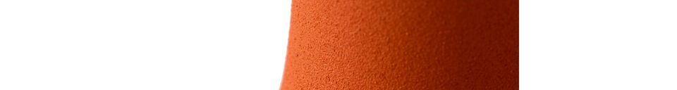 Materialbeschreibung Kerzenhalter aus orangefarbigen Aluminium Spartan