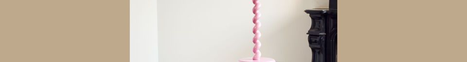 Materialbeschreibung Lampensockel aus rosa  Aluminium Twister