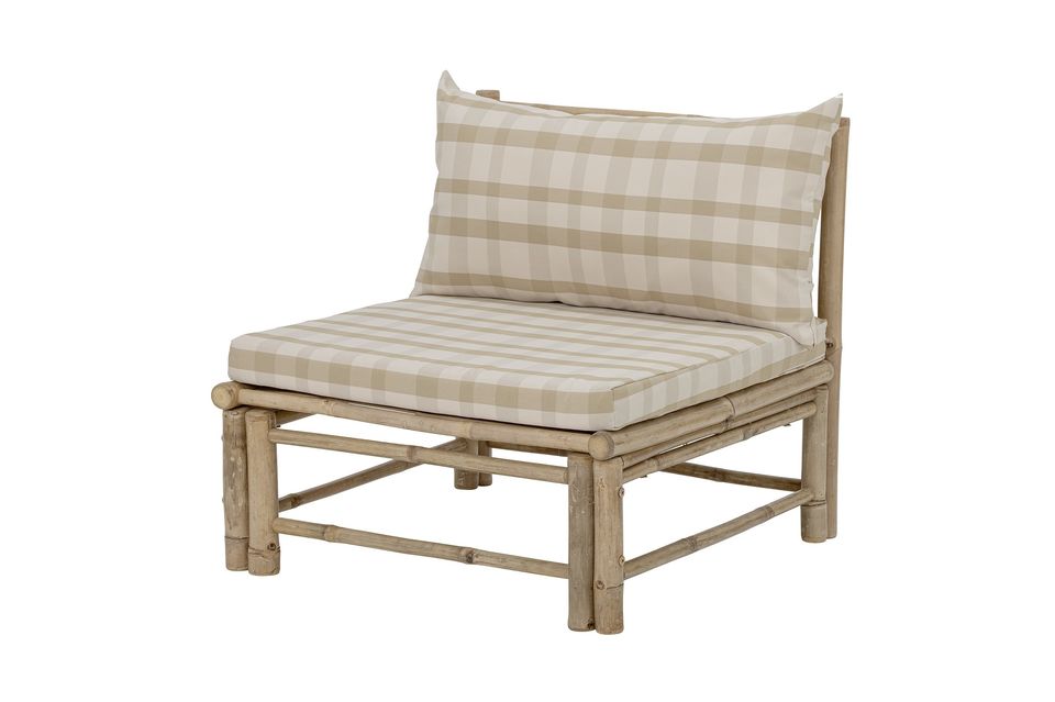 Der Lounge Stuhl Korfu von Bloomingville ist Teil der Korfu-Serie