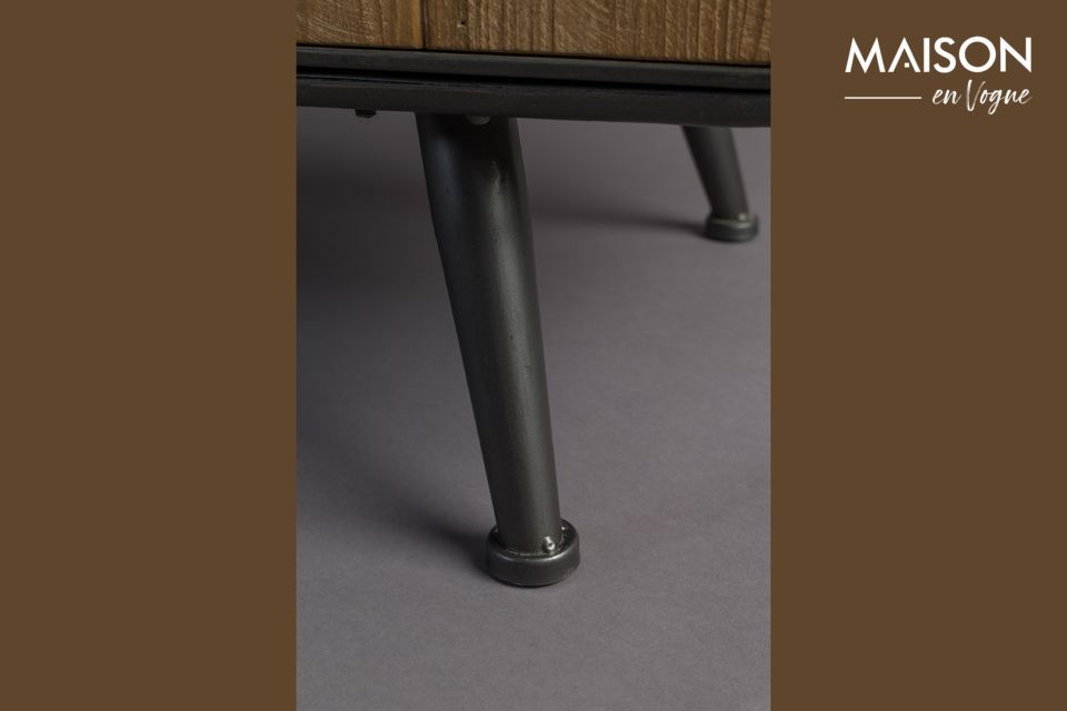 Dieses 4-beinige Sideboard mit seinen abgerundeten Linien wird Sie mit seinen sauberen und