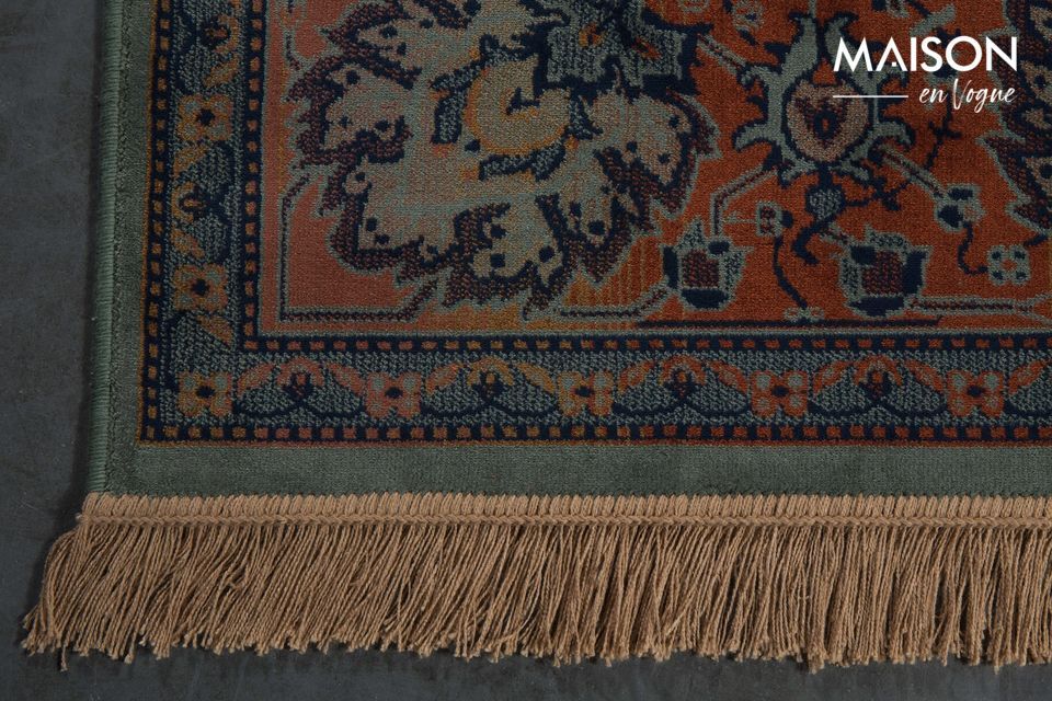 Eine schicke orientalische Atmosphäre ist mit diesem Teppich mit Fransen von seltener Weichheit