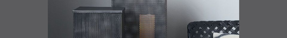 Materialbeschreibung Satz von 2 Laternen aus schwarzem Metall Verse