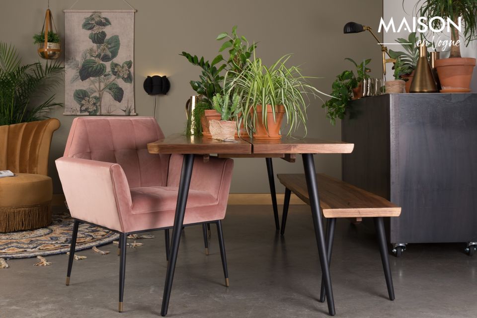 Ein Sessel im Art-Déco-Stil mit luxuriösem Design