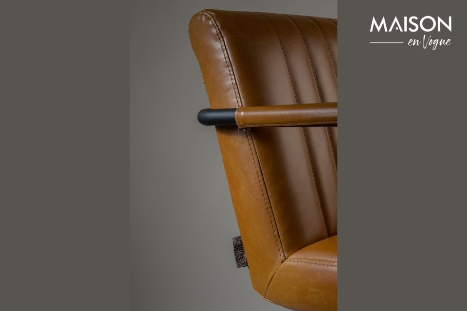 Sessel Stitched in Cognac - 18