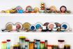 Miniaturansicht Set aus 4 mehrfarbigen Porzellanbechern Grandma 4