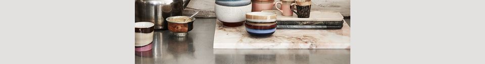 Materialbeschreibung Set mit 4 Keramik-Cappuccino-Tassen 70er Jahre