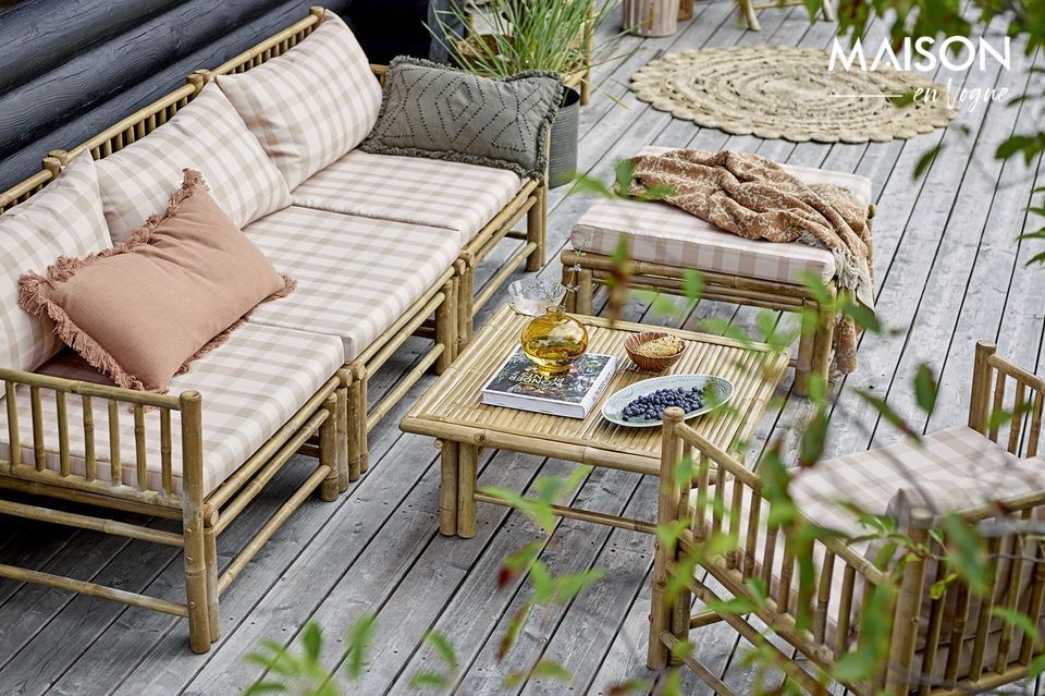 Ein Design-Modulsofa linke Ecke des dänischen Labels Bloomingville