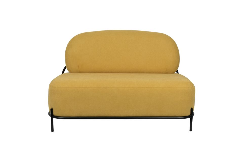 Dieses gerade Sofa ist sehr einladend und ultraweich