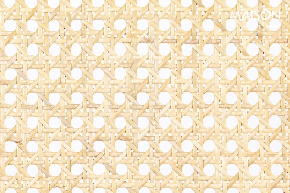 Entdecken Sie den eleganten und vielseitigen Stuhl 'Spike' aus Rattan.