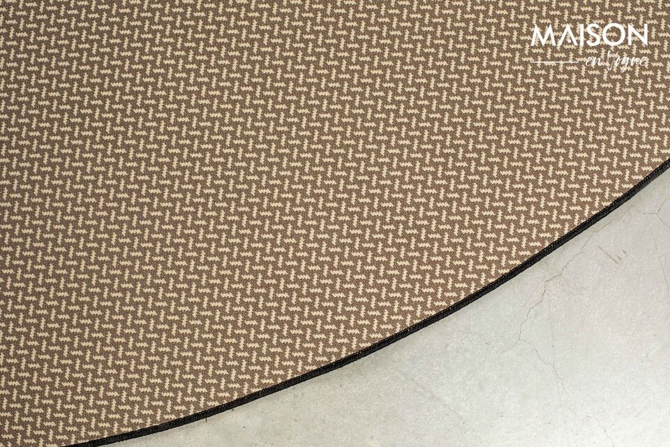 Seine Textur aus einer Mischung aus Decolan und Polyester sowie die europäische Herstellung durch