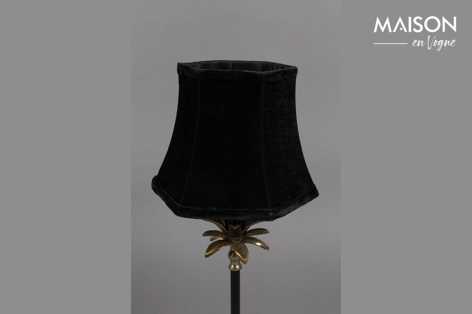 Entdecken Sie die elegante Schlichtheit der Tischlampe Cresta