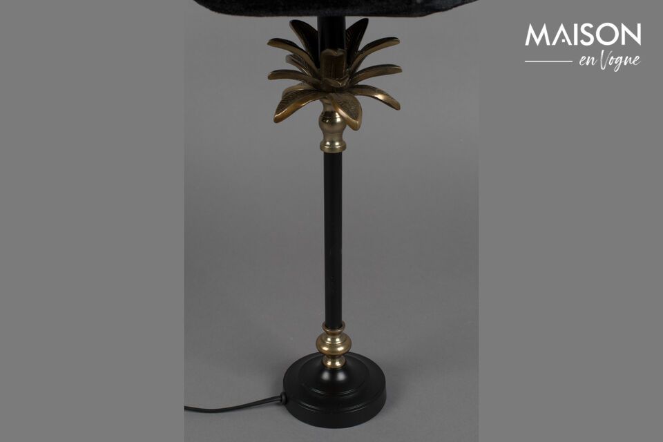 Die Lampe Cresta ist nicht nur ein attraktives Dekorationsobjekt