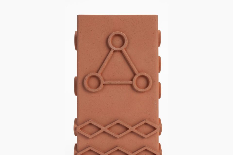 Der Graphic Square ist mehr als nur eine Vase für Ihre Blumen