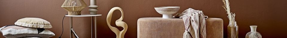 Materialbeschreibung Vase aus Sandstein Isold