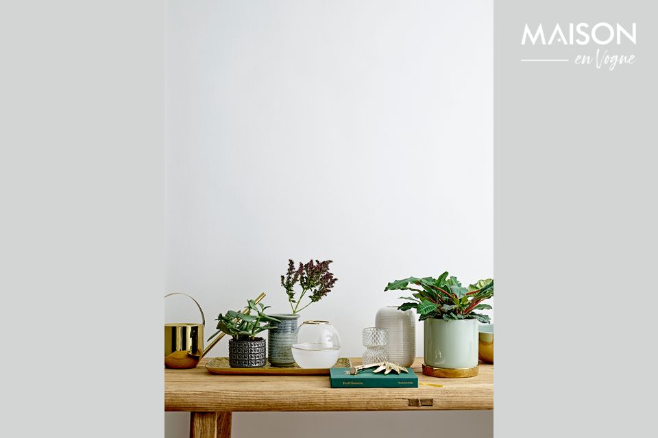 Elegante Vase mit Design