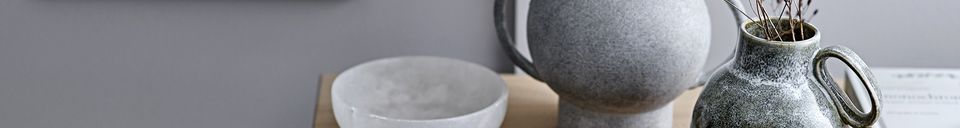 Materialbeschreibung Vase Messy aus Steinzeug