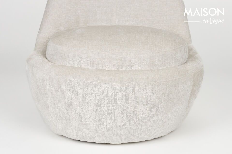 Inspiriert von einem nordischen Designansatz ist der Nash ein Augenzwinkern der eleganten